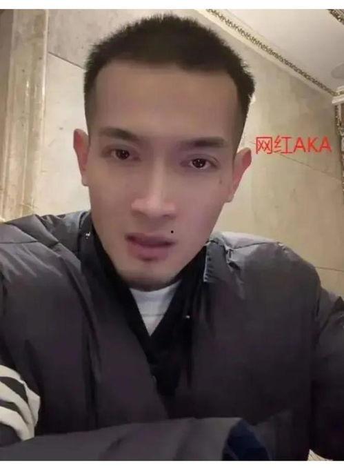 吃瓜网红高清头像男,揭秘吃瓜网红高清头像男生背后的故事