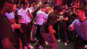 大学女生网课吃瓜,大学女生的“吃瓜”日常