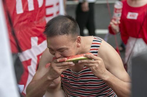 网红剧情吃瓜群众在线,吃瓜群众在线围观，真相大白！